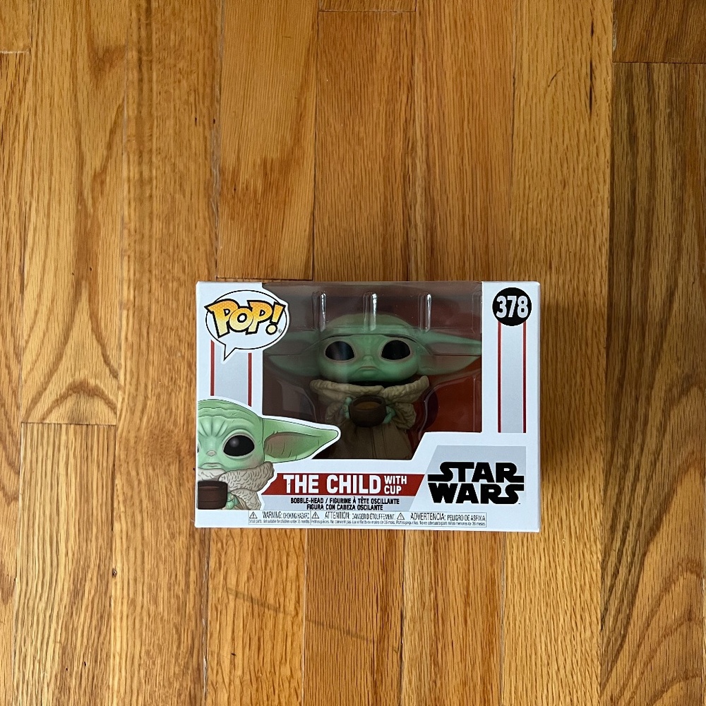 NWT Pop Funko Star Wars The Child with Cup